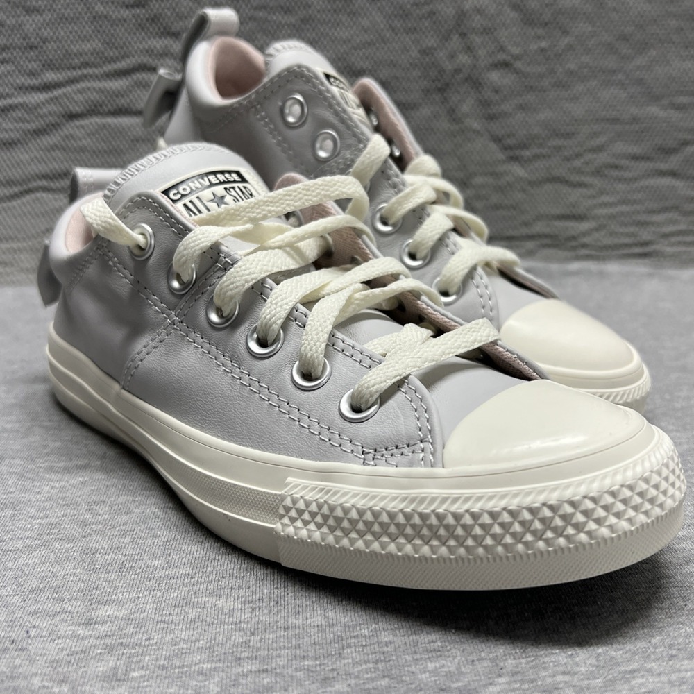 Converse Chuck Taylor Madison Sneaker Shoe‎ Womans 6.5 Fashion Bow Sneakers